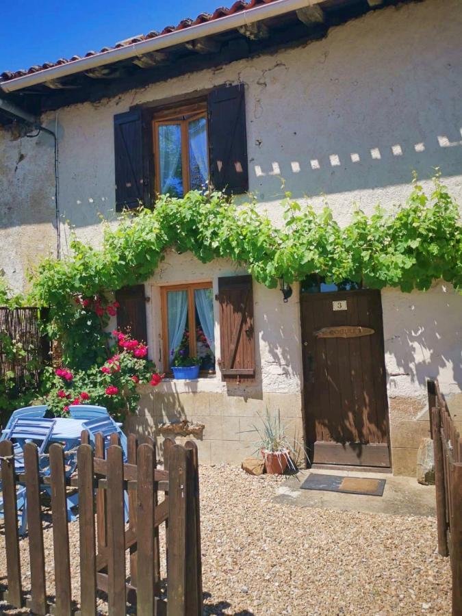 Les Verges Holiday home
